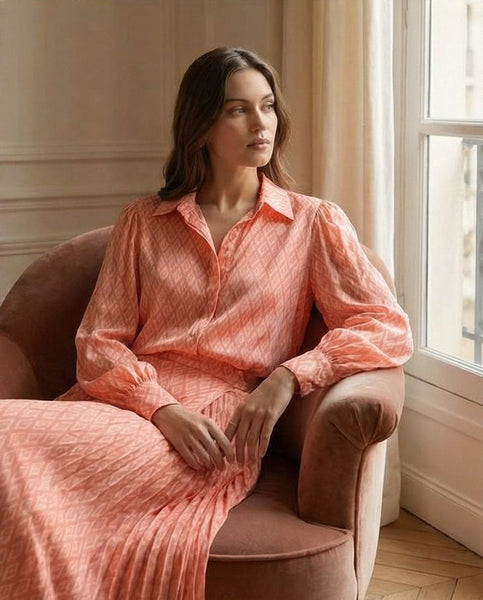 Chemise CAVIAR- Jupe BOOMERANG Imp saumoné